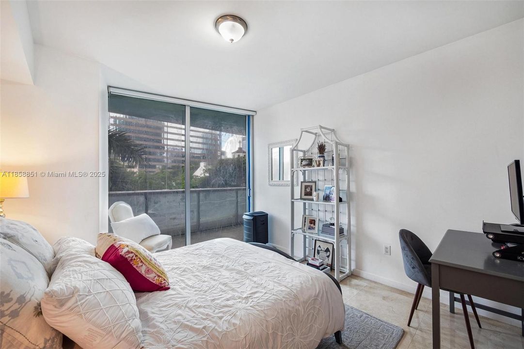 En Venta: $850,000 (2 camas, 2 baños, 1255 Pies cuadrados)