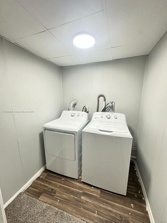 Recently Rented: $2,600 (3 beds, 2 baths, 1156 Square Feet)