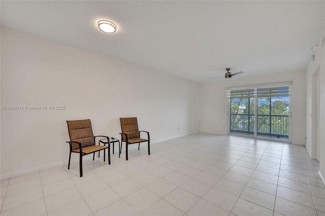 Active With Contract: $234,900 (2 beds, 2 baths, 1508 Square Feet)