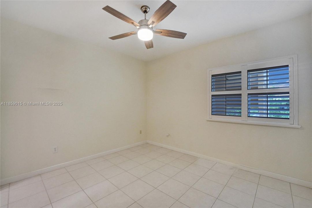 Active With Contract: $234,900 (2 beds, 2 baths, 1508 Square Feet)
