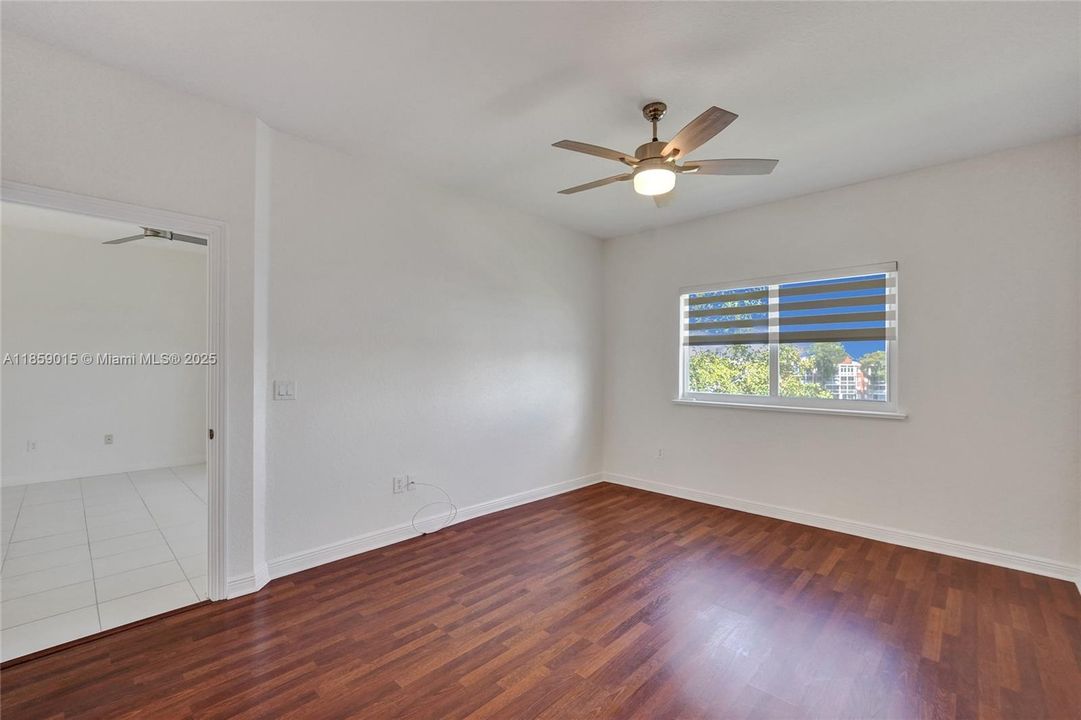 Active With Contract: $234,900 (2 beds, 2 baths, 1508 Square Feet)