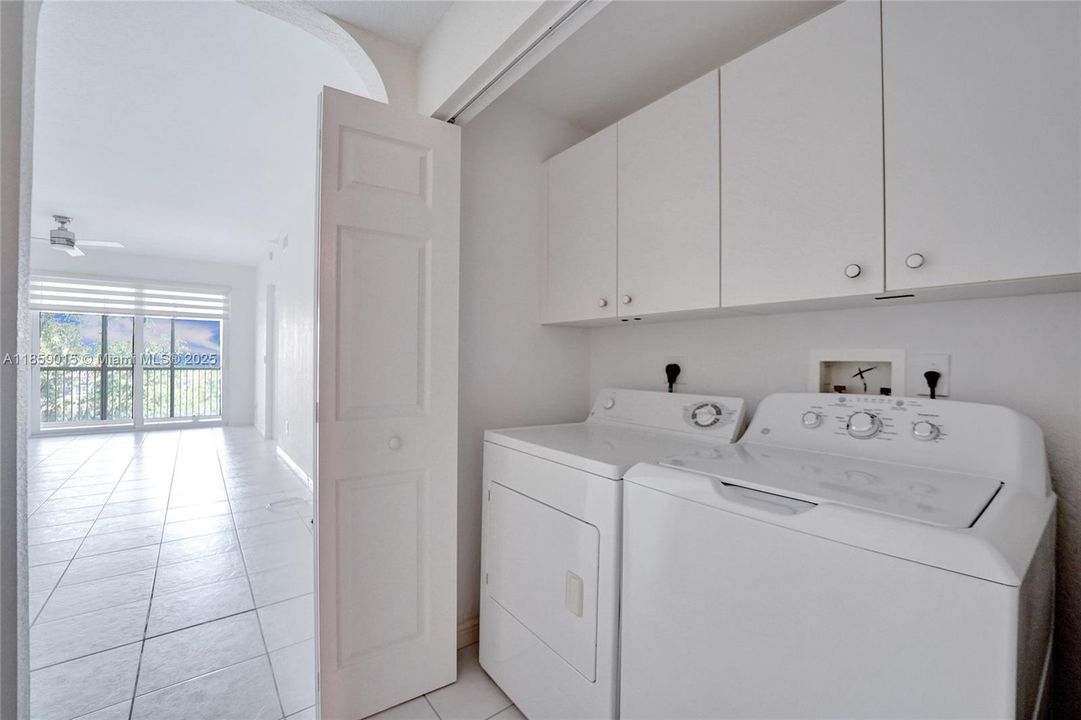 Active With Contract: $234,900 (2 beds, 2 baths, 1508 Square Feet)