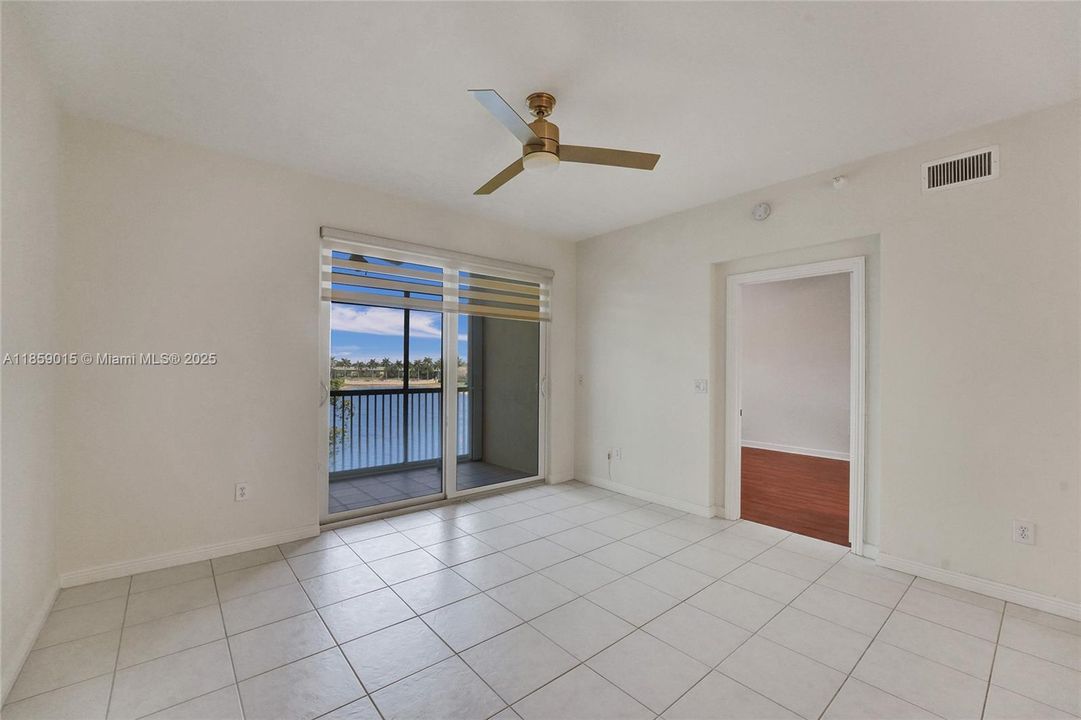 Active With Contract: $234,900 (2 beds, 2 baths, 1508 Square Feet)