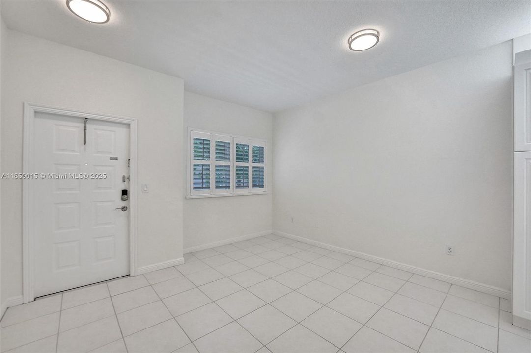 Active With Contract: $234,900 (2 beds, 2 baths, 1508 Square Feet)