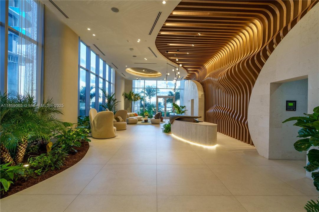 En Venta: $2,400,000 (3 camas, 3 baños, 1759 Pies cuadrados)