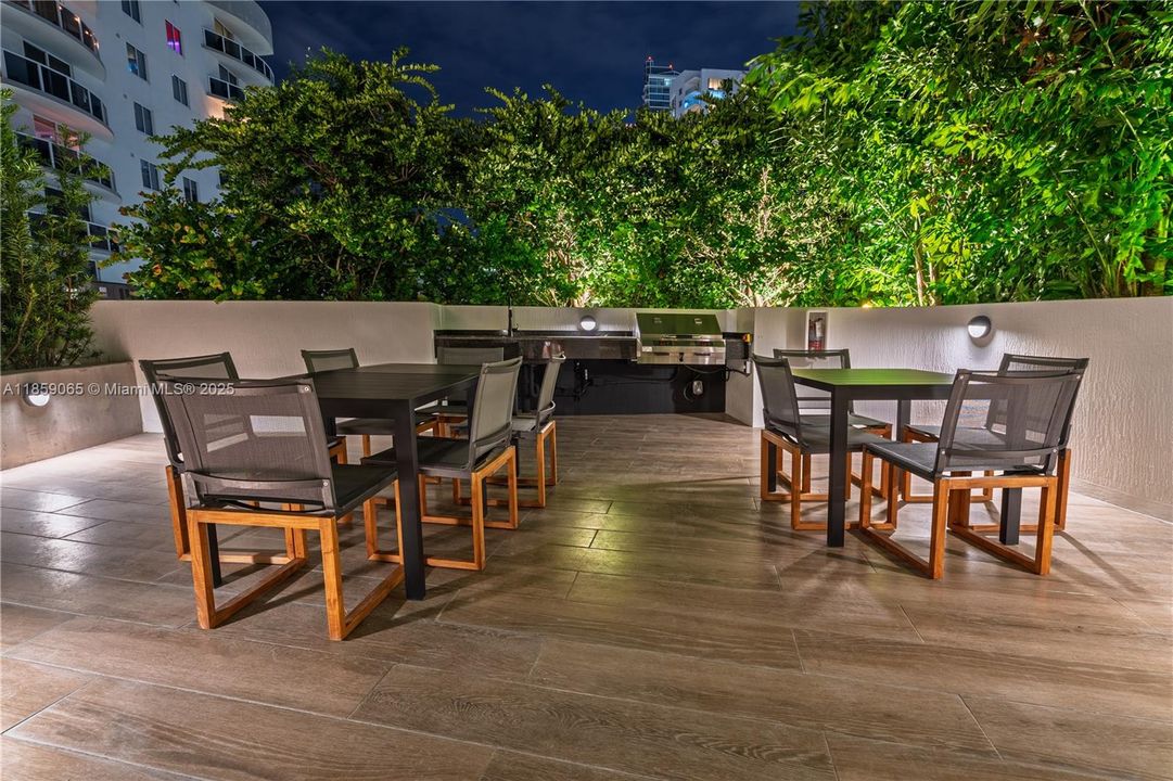 En Venta: $2,400,000 (3 camas, 3 baños, 1759 Pies cuadrados)