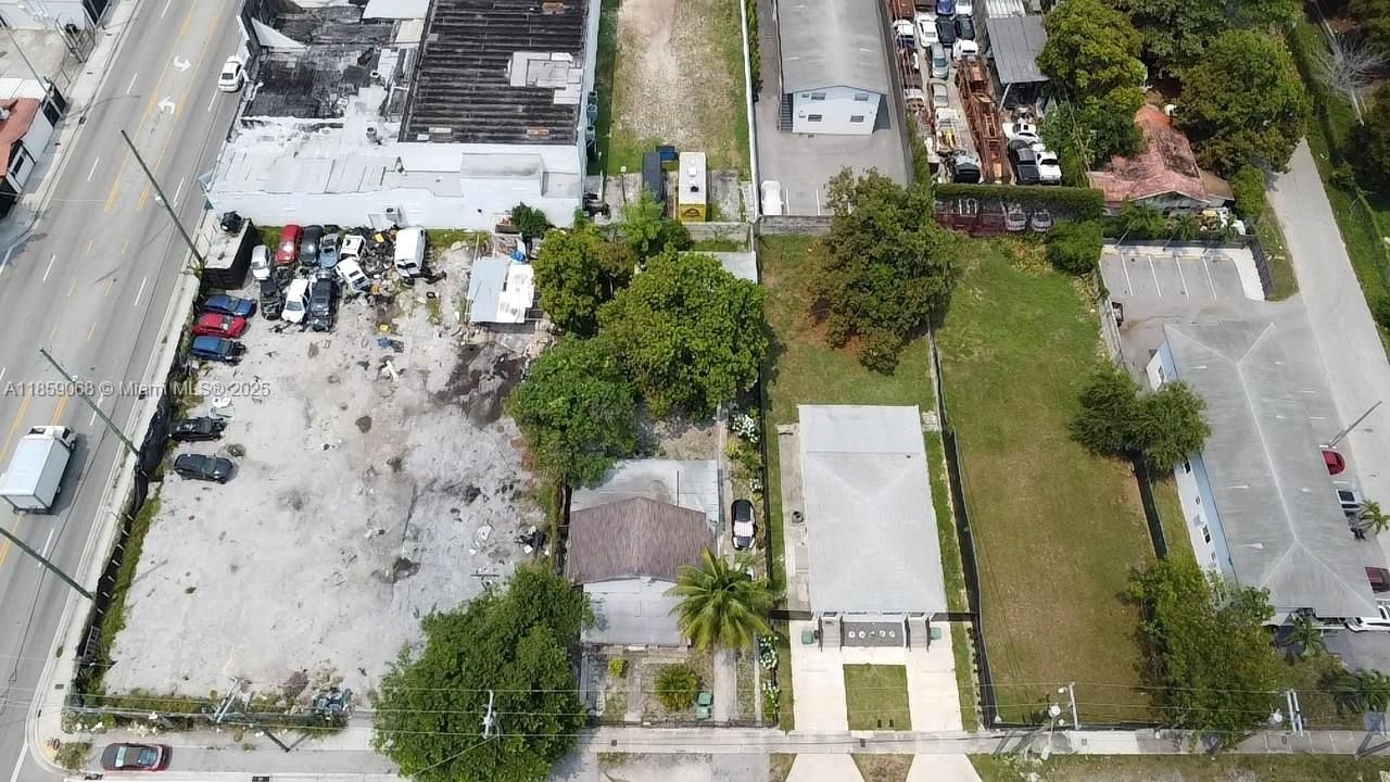 En Venta: $1,350,000 (0 camas, 0 baños, 1612 Pies cuadrados)