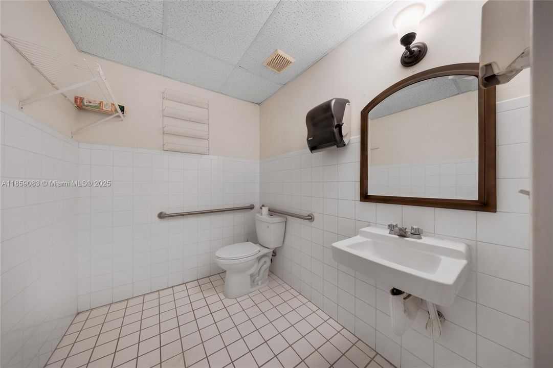 待售: $7,000,000 (0 贝兹, 0 浴室, 0 平方英尺)