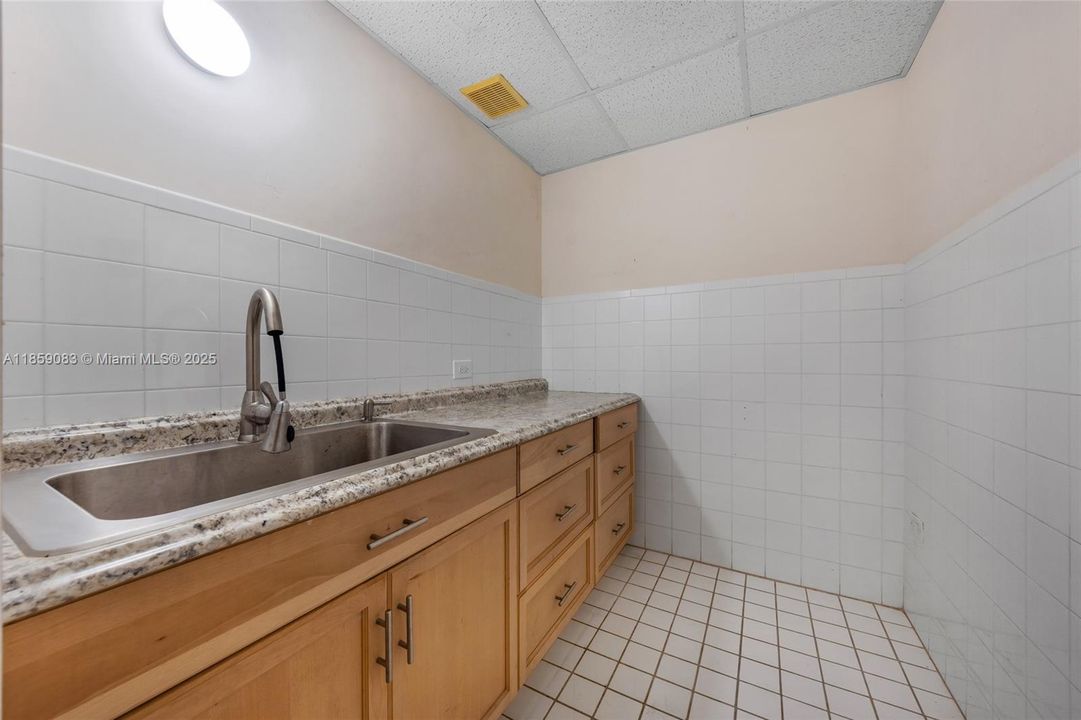 待售: $7,000,000 (0 贝兹, 0 浴室, 0 平方英尺)