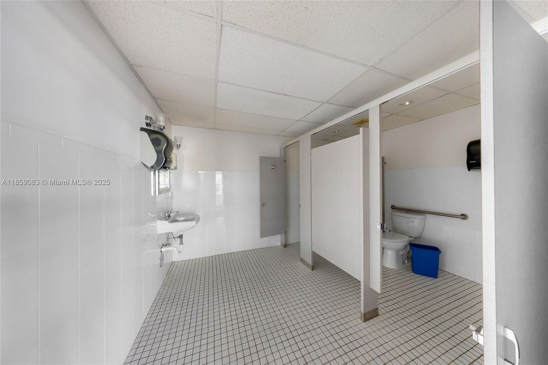 待售: $7,000,000 (0 贝兹, 0 浴室, 0 平方英尺)