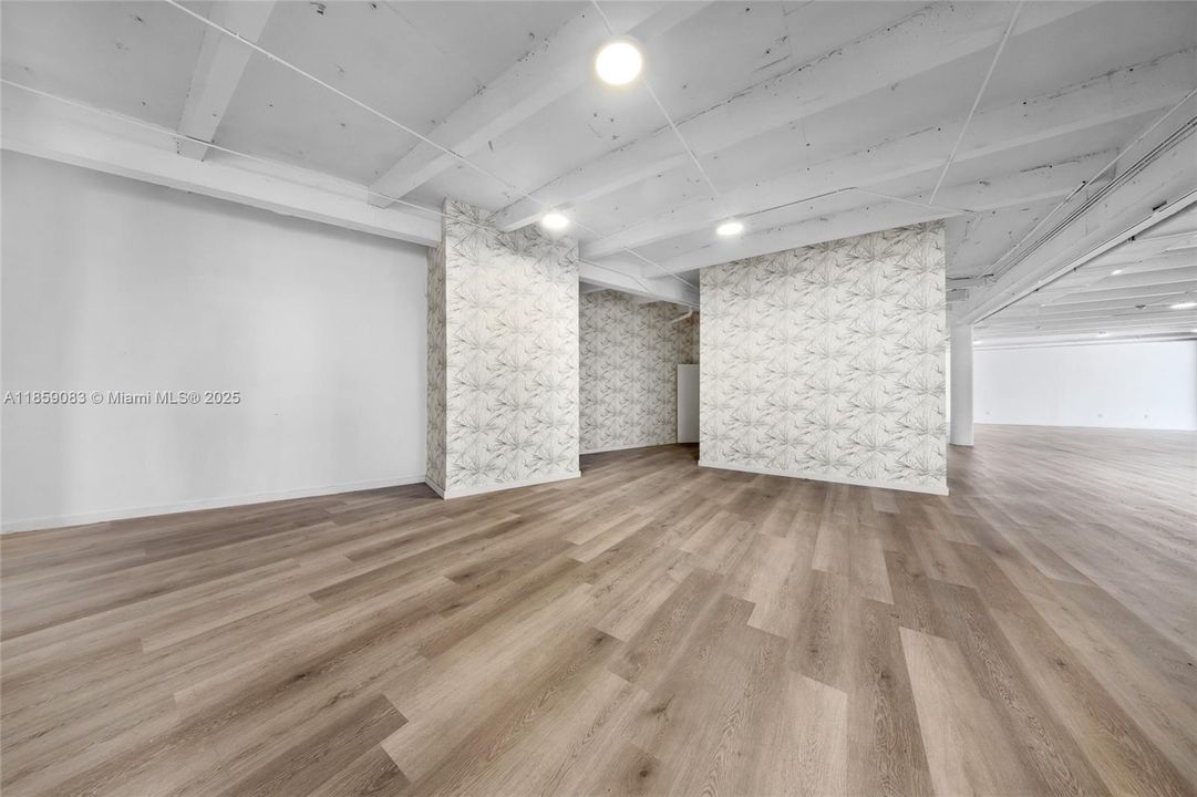 待售: $7,000,000 (0 贝兹, 0 浴室, 0 平方英尺)