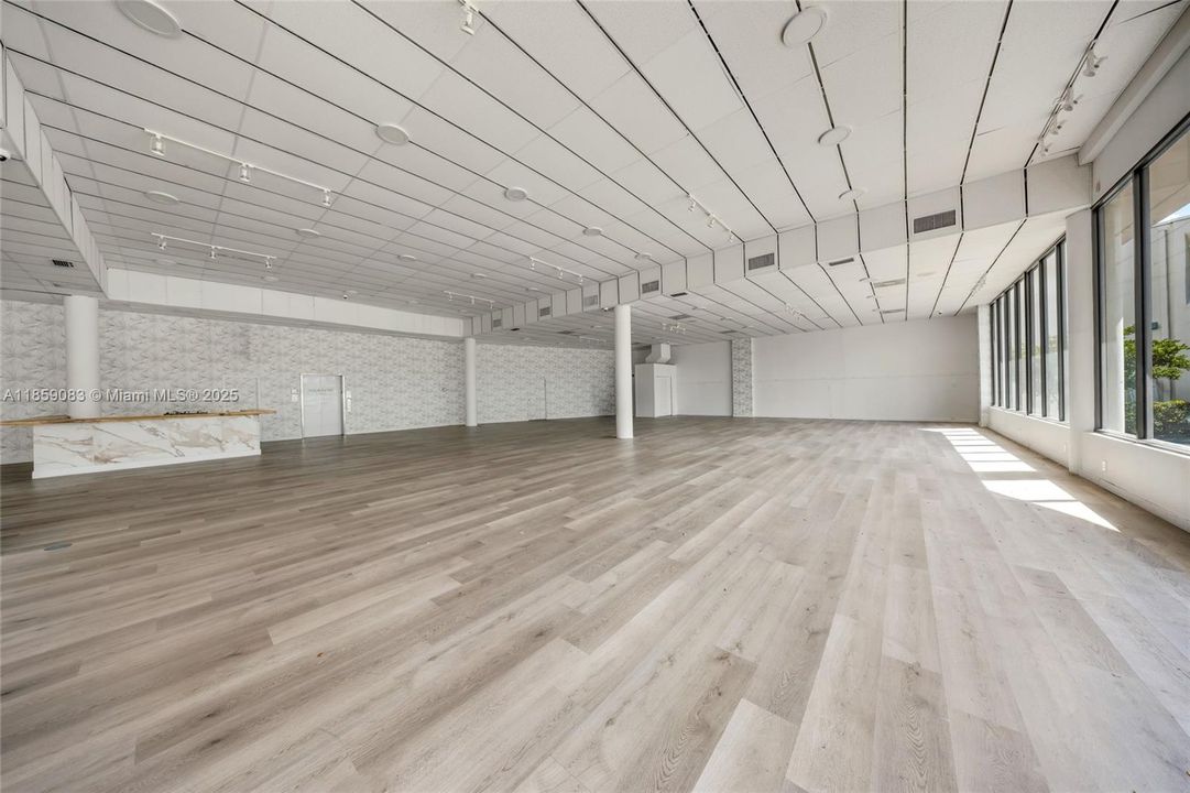 待售: $7,000,000 (0 贝兹, 0 浴室, 0 平方英尺)