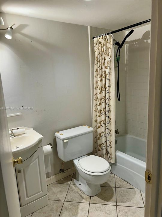 Recently Sold: $120,000 (2 beds, 2 baths, 1000 Square Feet)