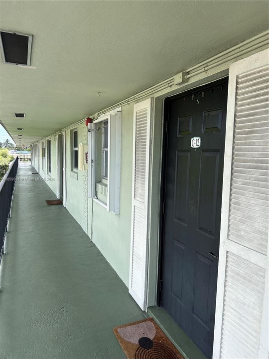 Recently Sold: $120,000 (2 beds, 2 baths, 1000 Square Feet)