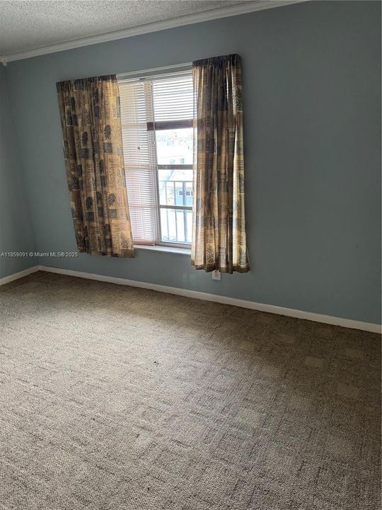 Recently Sold: $120,000 (2 beds, 2 baths, 1000 Square Feet)