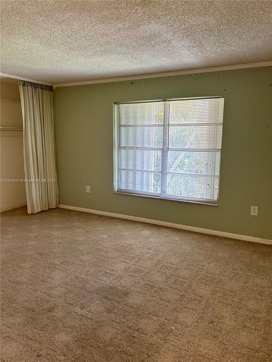 Recently Sold: $120,000 (2 beds, 2 baths, 1000 Square Feet)