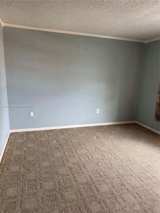 Recently Sold: $120,000 (2 beds, 2 baths, 1000 Square Feet)