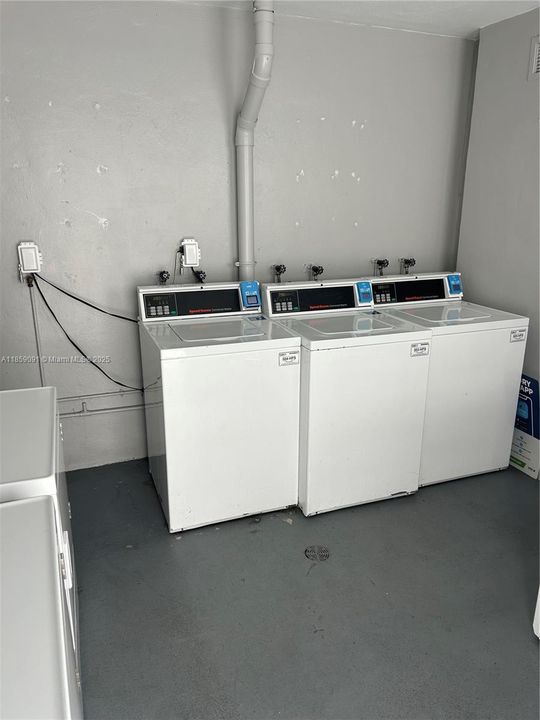 Recently Sold: $120,000 (2 beds, 2 baths, 1000 Square Feet)