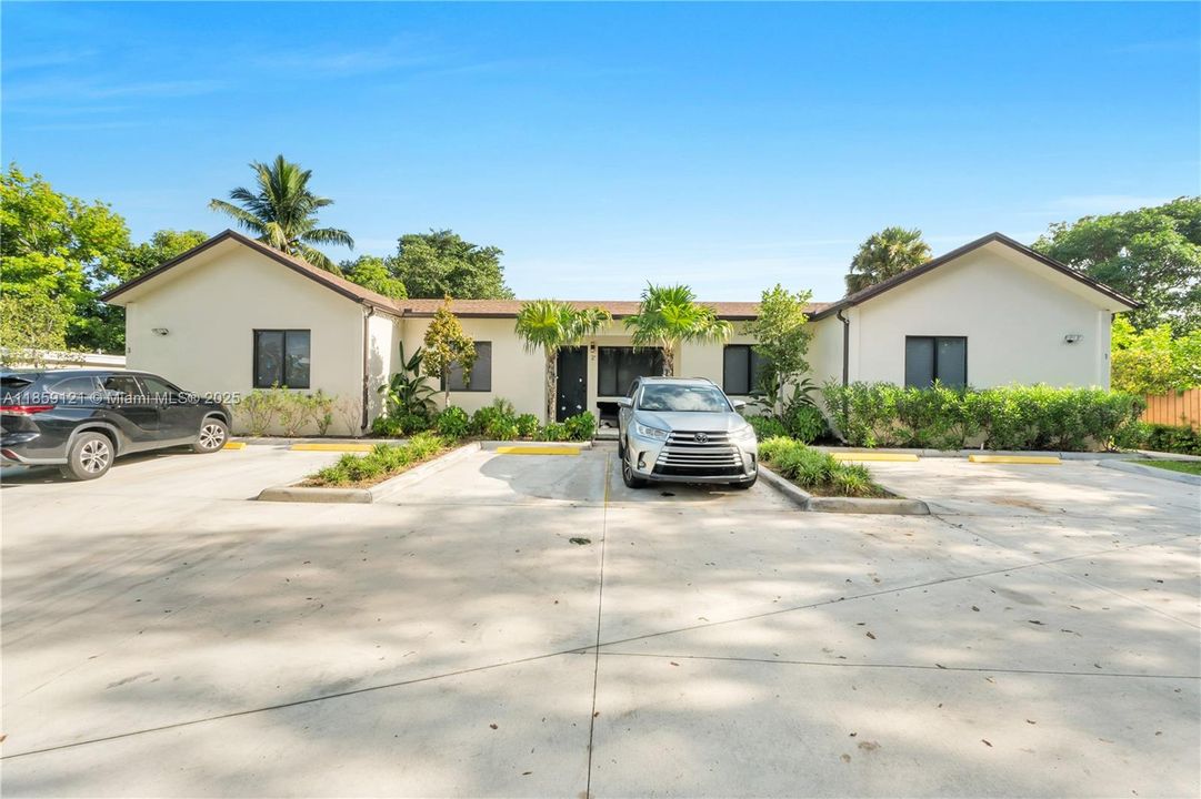 Recently Sold: $1,250,000 (0 beds, 0 baths, 3680 Square Feet)