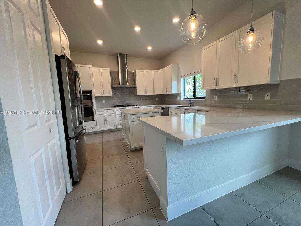 For Rent: $7,500 (4 beds, 4 baths, 3056 Square Feet)