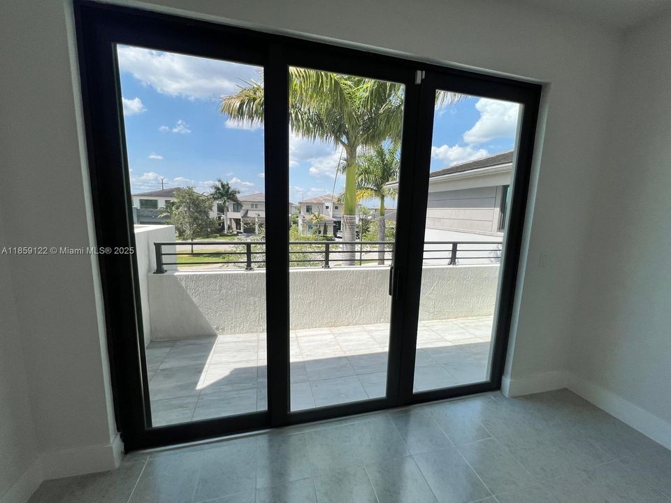 For Rent: $7,500 (4 beds, 4 baths, 3056 Square Feet)