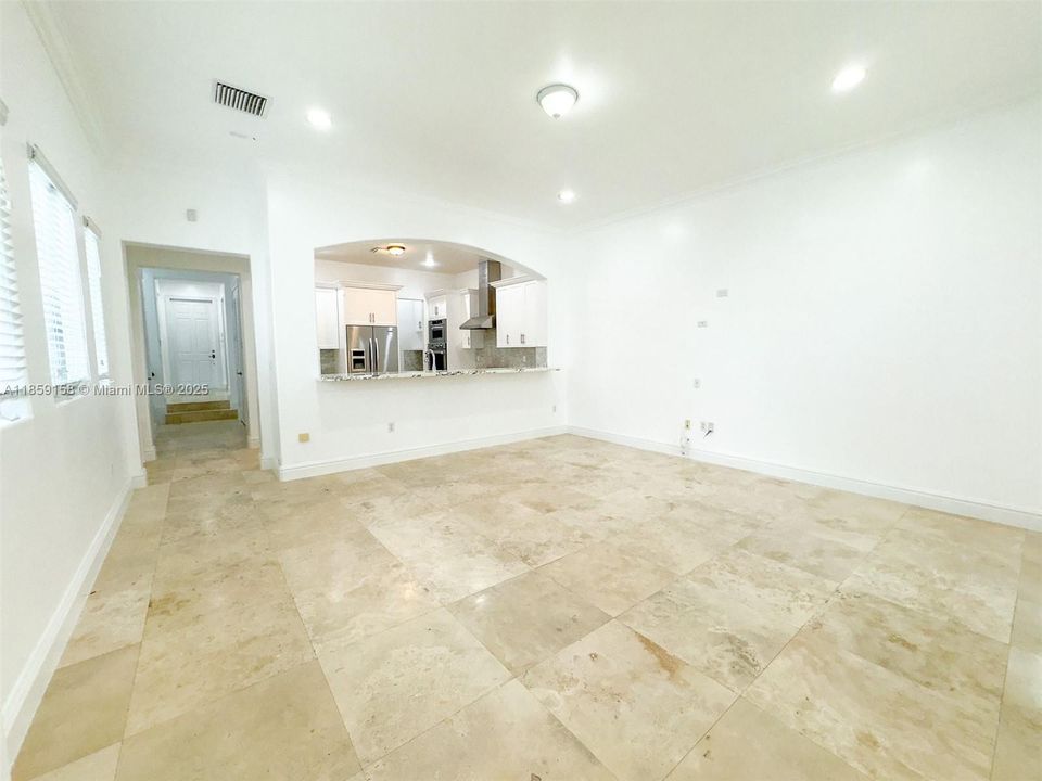 На продажу: $1,775,000 (4 спален, 4 ванн, 3202 Квадратных фут)