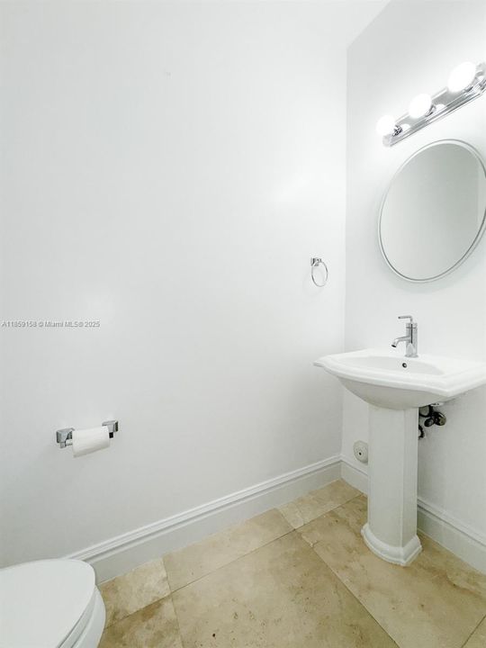 На продажу: $1,775,000 (4 спален, 4 ванн, 3202 Квадратных фут)