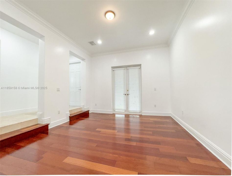 На продажу: $1,775,000 (4 спален, 4 ванн, 3202 Квадратных фут)