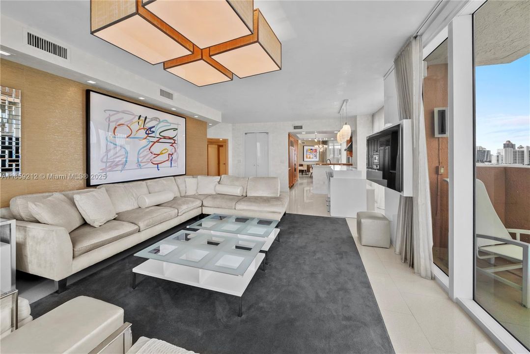 For Sale: $4,200,000 (4 beds, 4 baths, 2736 Square Feet)