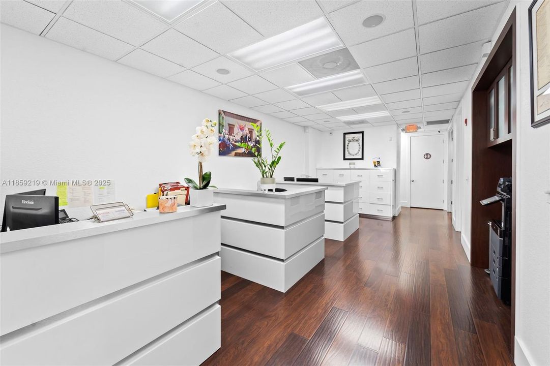 待售: $650,000 (0 贝兹, 0 浴室, 0 平方英尺)