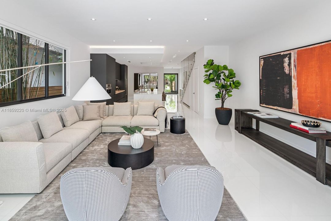 Recently Rented: $14,000 (4 beds, 3 baths, 3108 Square Feet)