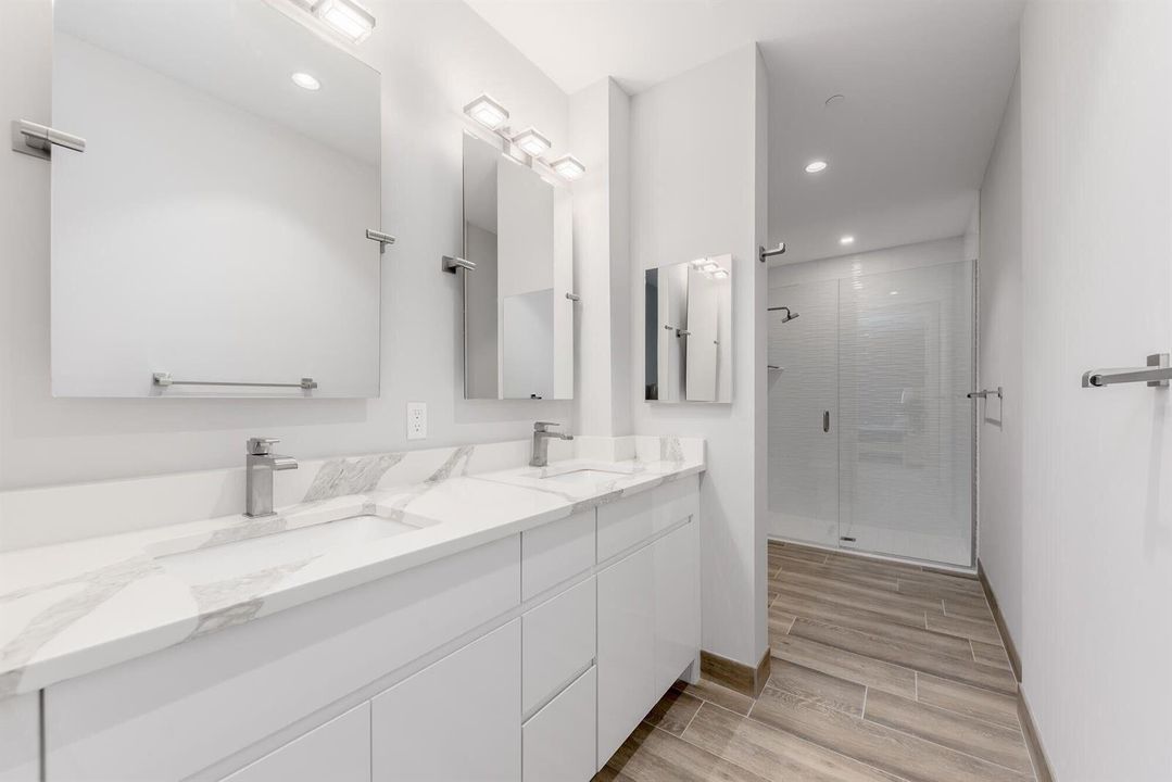 41 SW Seminole Street 305 20