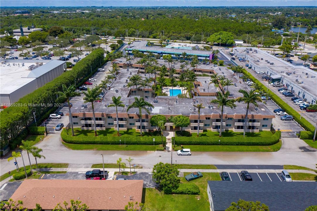 Activo con contrato: $195,000 (1 camas, 1 baños, 575 Pies cuadrados)