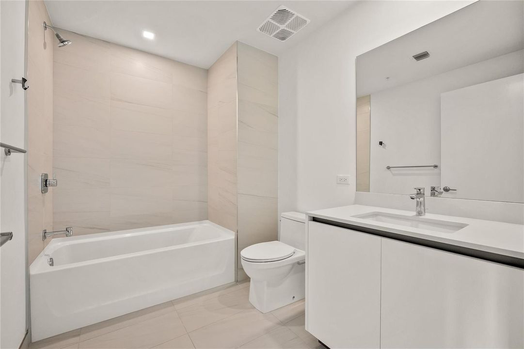 Ensuite Bathroom #2