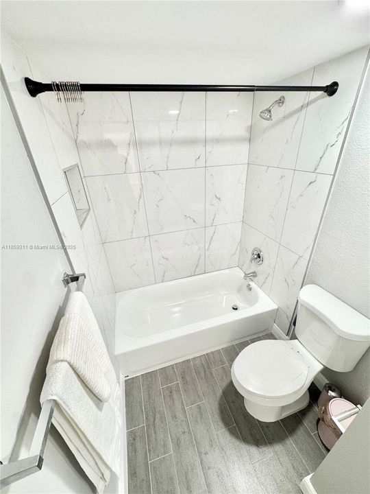 最近租的: $2,100 (2 贝兹, 2 浴室, 900 平方英尺)