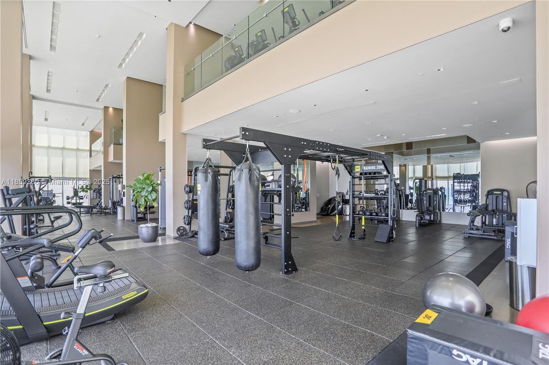 Active With Contract: $7,500 (3 beds, 2 baths, 1554 Square Feet)