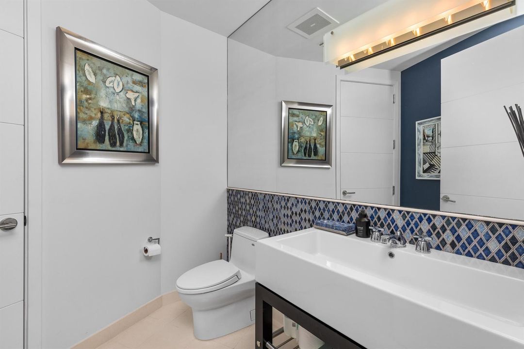 Powder Room