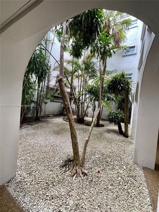 Recientemente alquilado: $1,650 (1 camas, 1 baños, 780 Pies cuadrados)