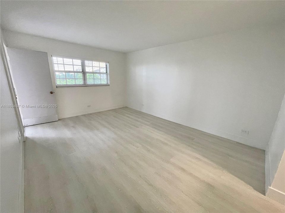 Recientemente alquilado: $1,650 (1 camas, 1 baños, 780 Pies cuadrados)