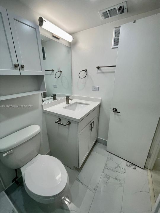 Recientemente alquilado: $1,650 (1 camas, 1 baños, 780 Pies cuadrados)