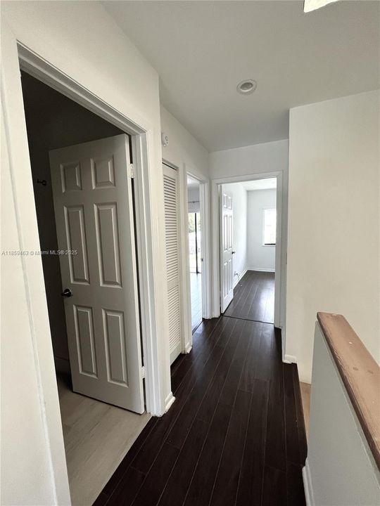 Recently Rented: $5,480 (3 beds, 2 baths, 1610 Square Feet)