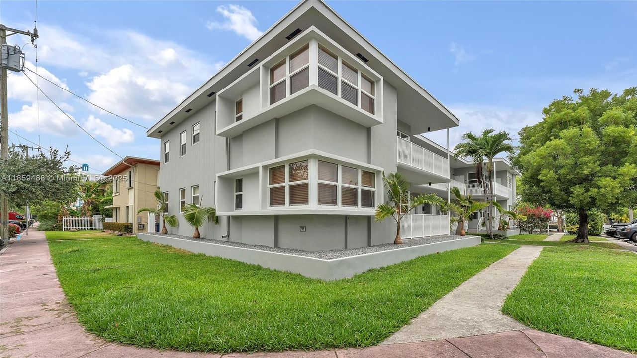 For Sale: $4,700,000 (0 beds, 0 baths, 9234 Square Feet)