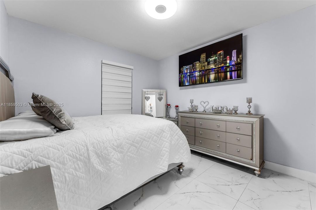 Под контрактом: $980,000 (5 спален, 4 ванн, 2838 Квадратных фут)