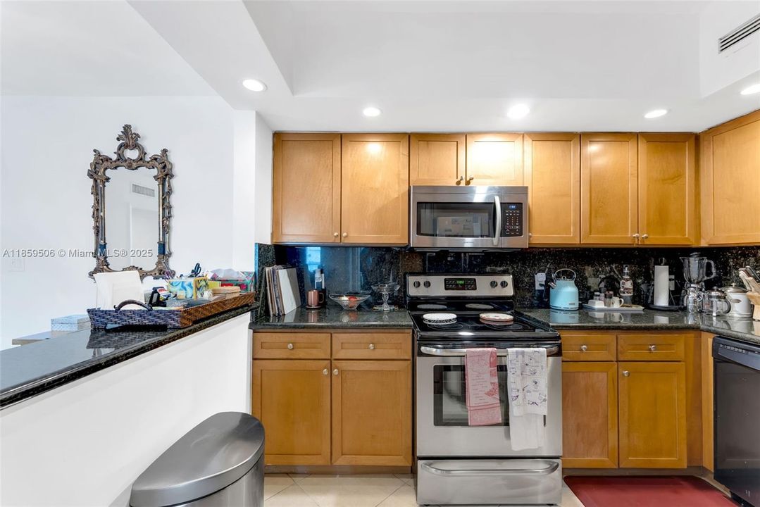 En Venta: $539,000 (2 camas, 2 baños, 1190 Pies cuadrados)