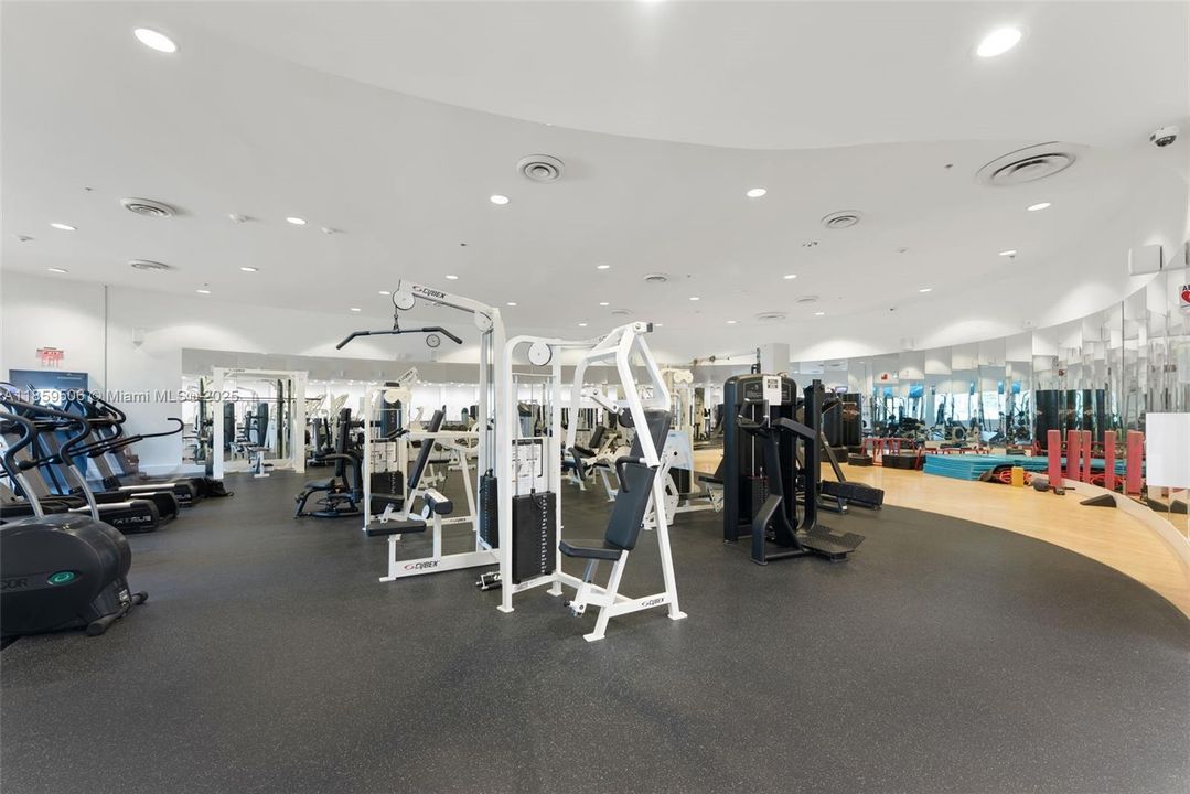 En Venta: $539,000 (2 camas, 2 baños, 1190 Pies cuadrados)