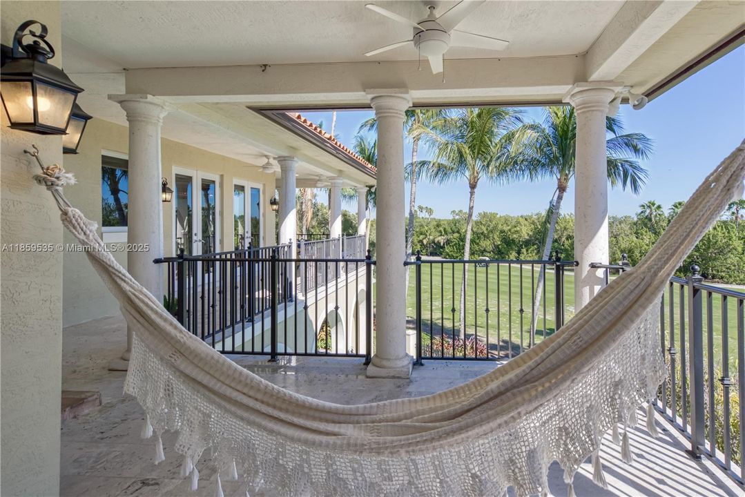 待售: $4,500,000 (5 贝兹, 5 浴室, 5438 平方英尺)