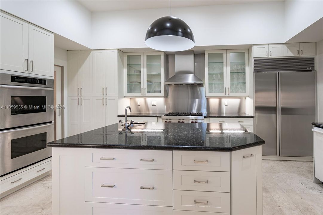 待售: $4,500,000 (5 贝兹, 5 浴室, 5438 平方英尺)