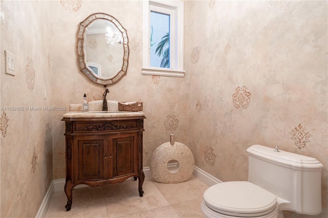 待售: $4,500,000 (5 贝兹, 5 浴室, 5438 平方英尺)