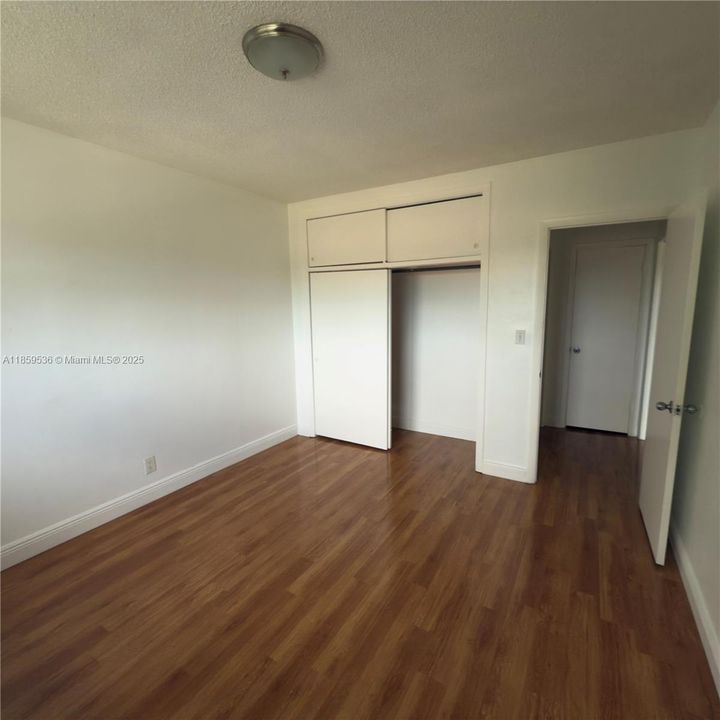 Recientemente alquilado: $1,800 (1 camas, 2 baños, 565 Pies cuadrados)