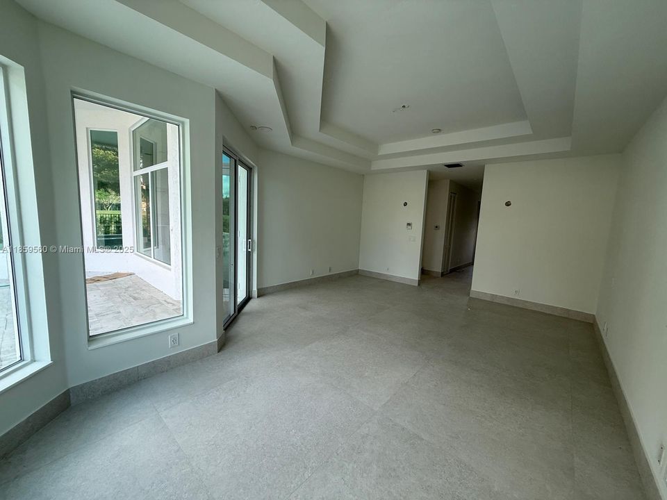 For Sale: $2,450,000 (5 beds, 3 baths, 3636 Square Feet)